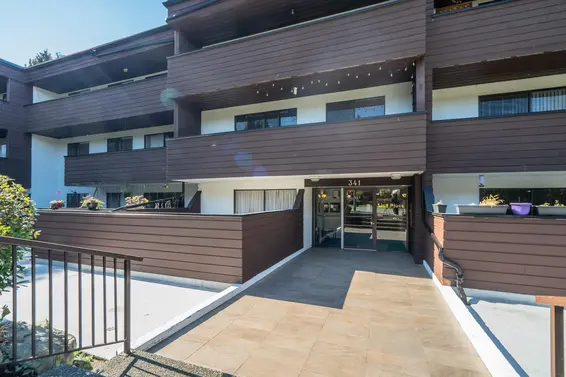 101 341 West 3rd Street, North Vancouver For Sale - image 2