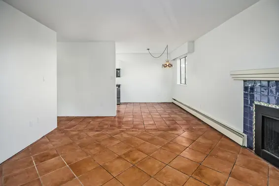 101 341 West 3rd Street, North Vancouver For Sale - image 9