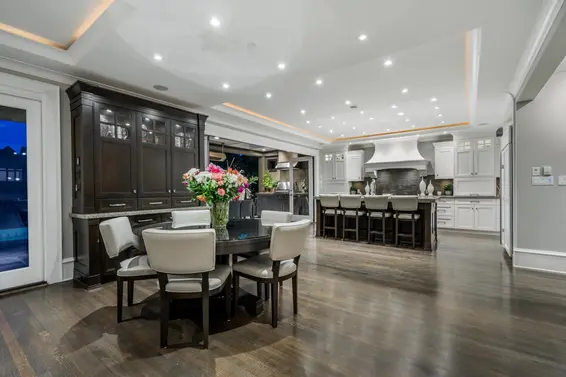 2312 Kings Avenue, West Vancouver For Sale - image 11
