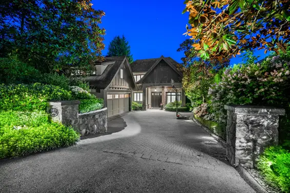 2312 Kings Avenue, West Vancouver For Sale - image 3