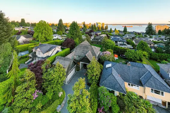 2312 Kings Avenue, West Vancouver For Sale - image 31