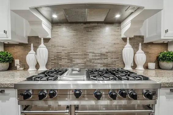 2312 Kings Avenue, West Vancouver For Sale - image 5