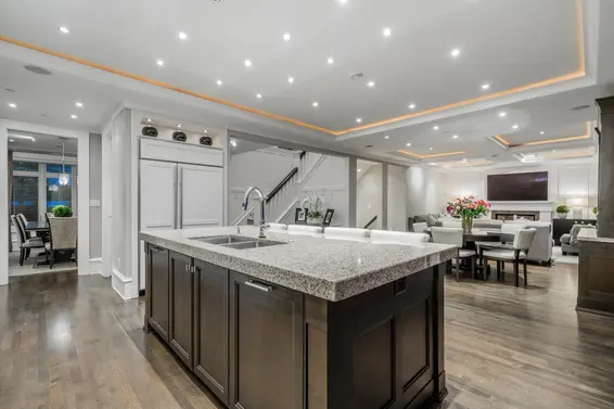 2312 Kings Avenue, West Vancouver For Sale - image 6