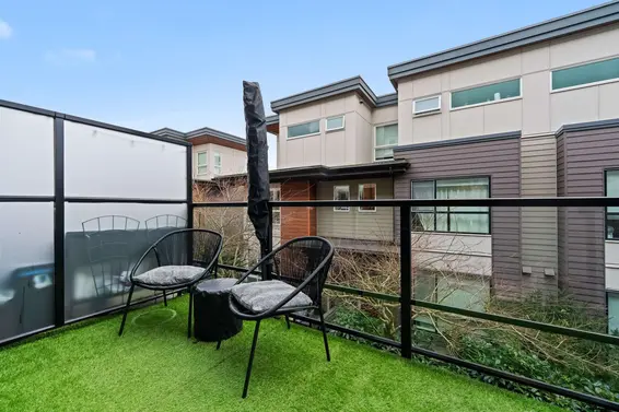 7 533 East 3rd Street, North Vancouver For Sale - image 11