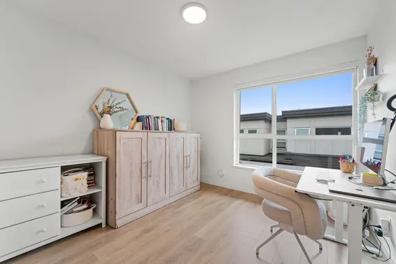 7 533 East 3rd Street, North Vancouver For Sale - image 29