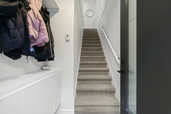 7 533 East 3rd Street, North Vancouver For Sale - image 31