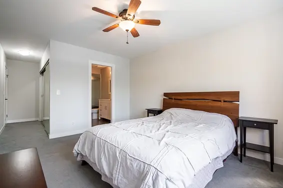 836 Roche Point Drive, North Vancouver For Sale - image 8