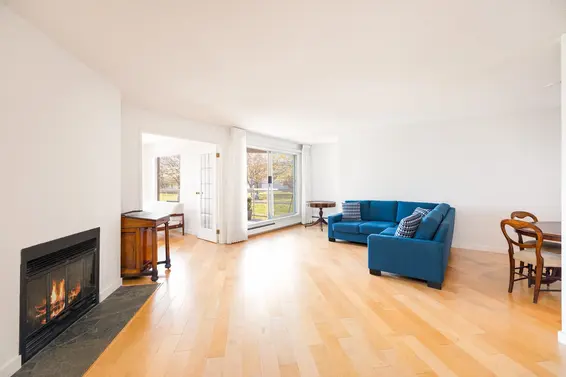 1206 33 Chesterfield Place, North Vancouver For Sale - image 12