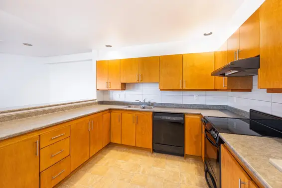1206 33 Chesterfield Place, North Vancouver For Sale - image 22