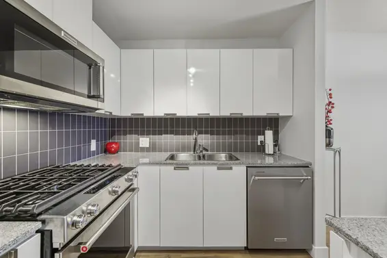 1102 151 West 2nd Street, North Vancouver For Sale - image 8