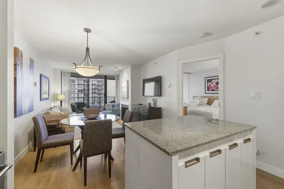 1102 151 West 2nd Street, North Vancouver For Sale - image 9