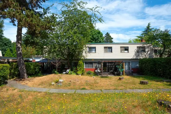2765 Westview Drive, North Vancouver