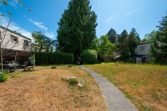 2765 Westview Drive, North Vancouver For Sale - image 38