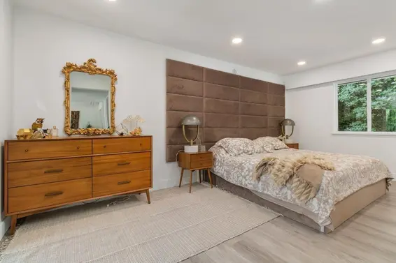 335 Southborough Drive, West Vancouver For Sale - image 11