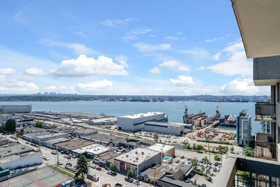 1906 145 St. Georges Avenue, North Vancouver