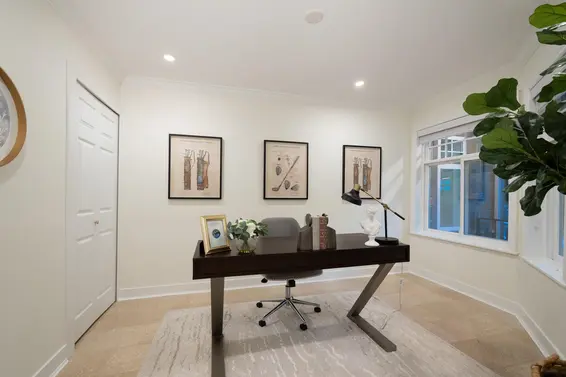 1219 Arborlynn Drive, North Vancouver For Sale - image 19