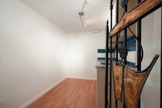 1219 Arborlynn Drive, North Vancouver For Sale - image 35