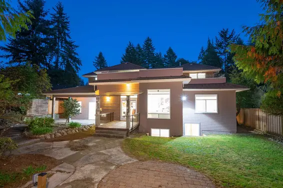 1219 Arborlynn Drive, North Vancouver For Sale - image 36