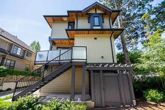 1165 Harold Road, North Vancouver For Sale - image 4