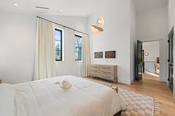 2392 Lawson Avenue, West Vancouver For Sale - image 21