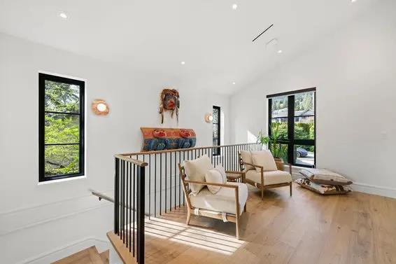 2392 Lawson Avenue, West Vancouver For Sale - image 24