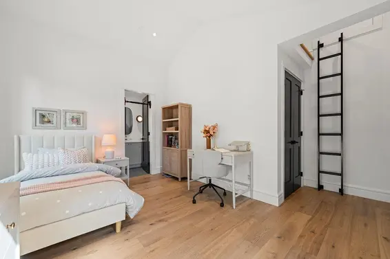 2392 Lawson Avenue, West Vancouver For Sale - image 25