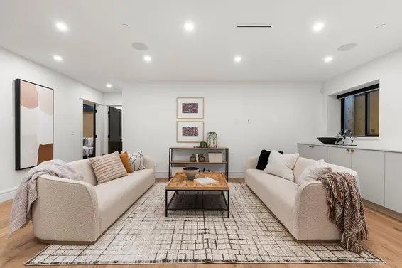 2392 Lawson Avenue, West Vancouver For Sale - image 30