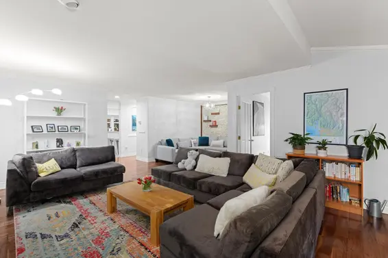 1188 Strathaven Drive, North Vancouver For Sale - image 13