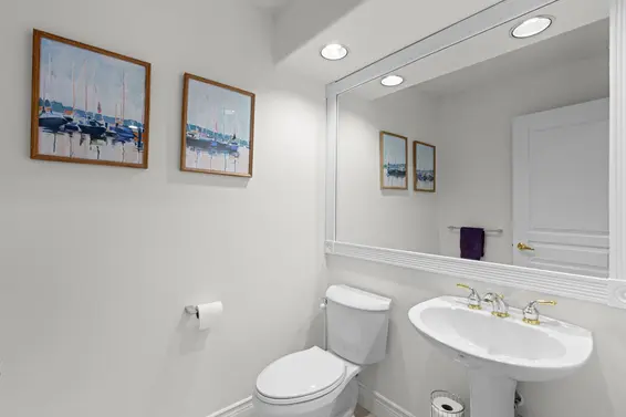 1188 Strathaven Drive, North Vancouver For Sale - image 16