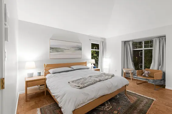 1188 Strathaven Drive, North Vancouver For Sale - image 18