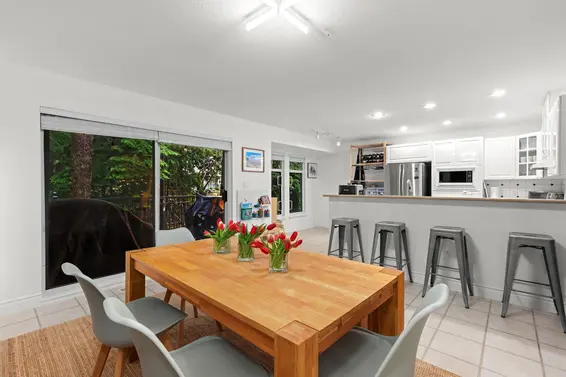 1188 Strathaven Drive, North Vancouver For Sale - image 9