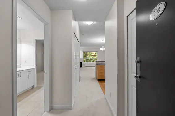 208 3151 Connaught Crescent, North Vancouver For Sale - image 3