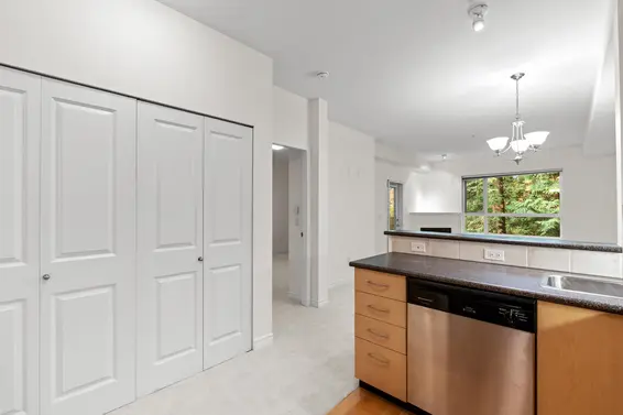 208 3151 Connaught Crescent, North Vancouver For Sale - image 7
