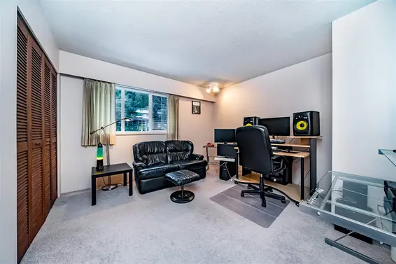 3780 Regent Avenue, North Vancouver For Sale - image 13
