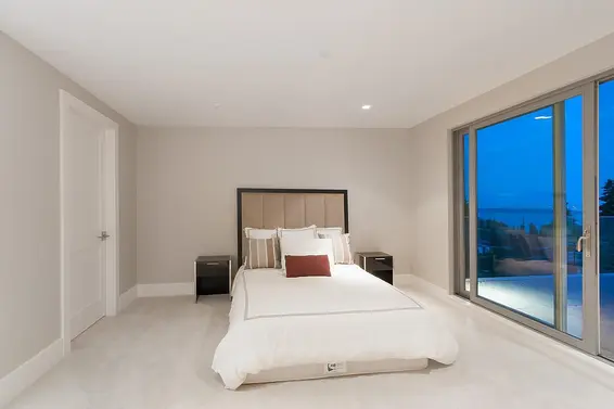 4265 Rockbank Place, West Vancouver For Sale - image 30