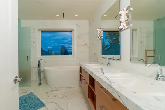 2408 Mathers Avenue, West Vancouver For Sale - image 17