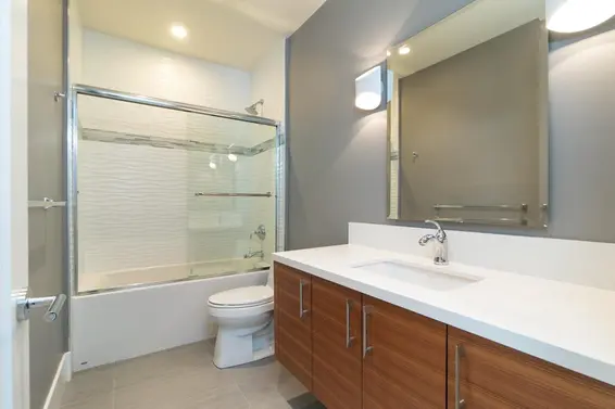 2408 Mathers Avenue, West Vancouver For Sale - image 32