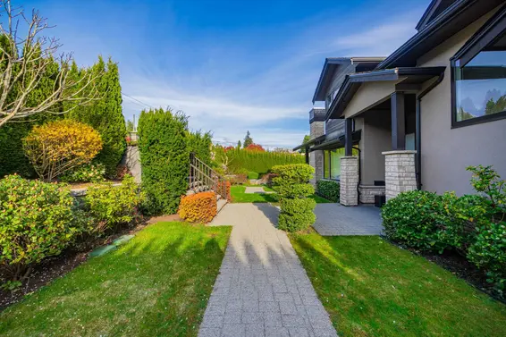 2408 Mathers Avenue, West Vancouver For Sale - image 36