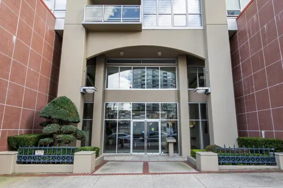305 108 East 14th Street, North Vancouver For Sale - image 15