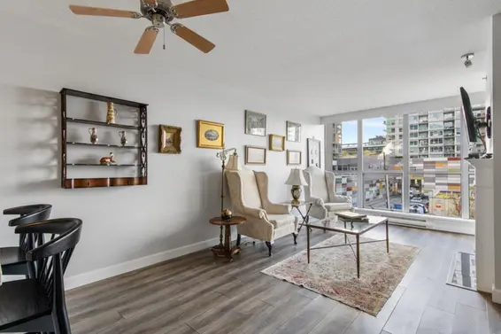 305 108 East 14th Street, North Vancouver For Sale - image 3