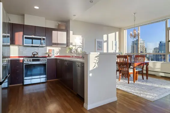 1401 120 West 16th Street, North Vancouver For Sale - image 10