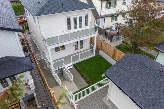 2008 Westview Drive, North Vancouver For Sale - image 30