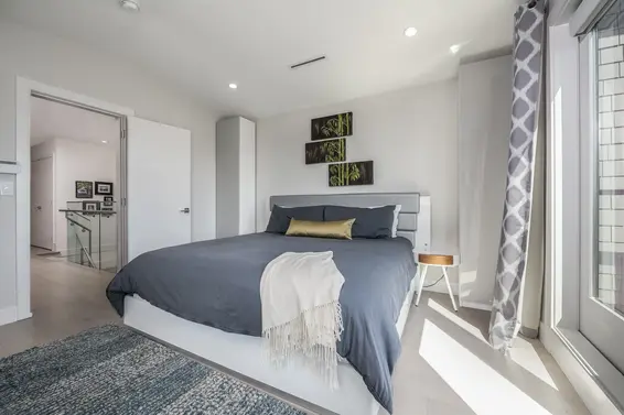 330 East 8th Street, North Vancouver For Sale - image 16