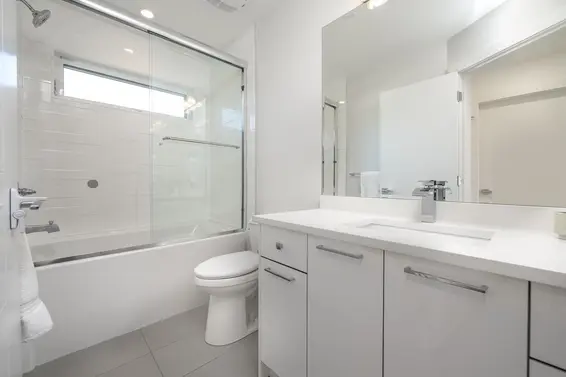 330 East 8th Street, North Vancouver For Sale - image 24