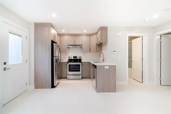 330 East 8th Street, North Vancouver For Sale - image 27