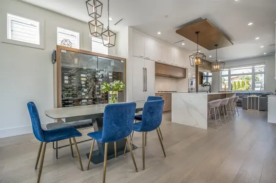 330 East 8th Street, North Vancouver For Sale - image 6