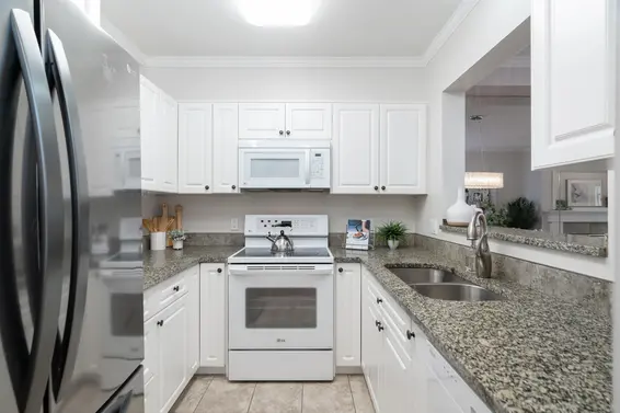 306 2059 Chesterfield Avenue, North Vancouver For Sale - image 12
