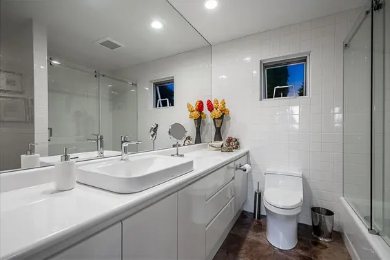955 20th Street, West Vancouver For Sale - image 22