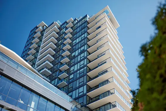 807 135 East 13th Street, Vancouver