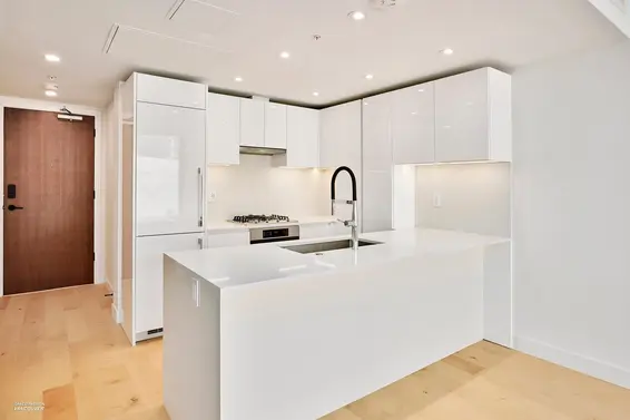 807 135 East 13th Street, Vancouver For Sale - image 12